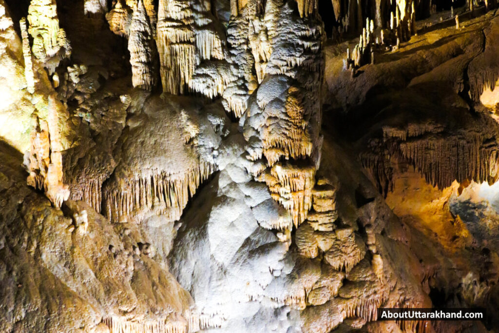 Gauri Udiyar Cave