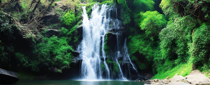 Barati Rau Waterfall in Uttarakhand, India