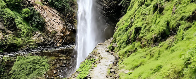 Ranthi Waterfall in Uttarakhand, India