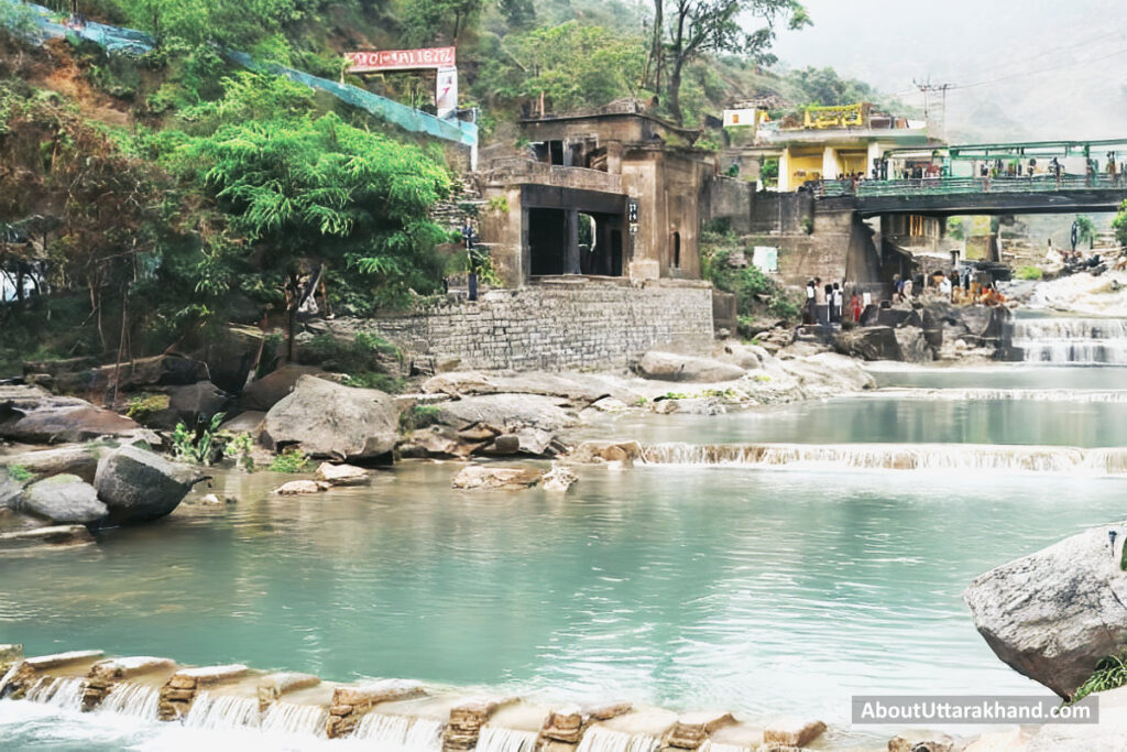 Sahastradhara Falls